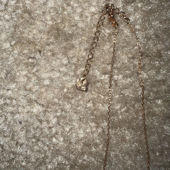 Swarovski rose gold pearl necklace - Picture 3 of 3